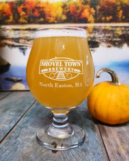 ๐จ NOW in the Taproom ๐จ Artistโs Heart Saison โ a very limited taproom-only relea