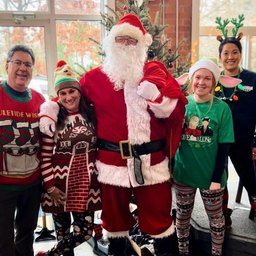 Santa came to (Shovel) Town ๐
๐ผ Before he makes his way to yours, make sure youโr