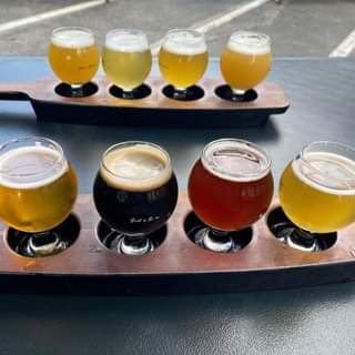 Love at first flight ππ» Spend your Sunday with us in the Taproom and take your t