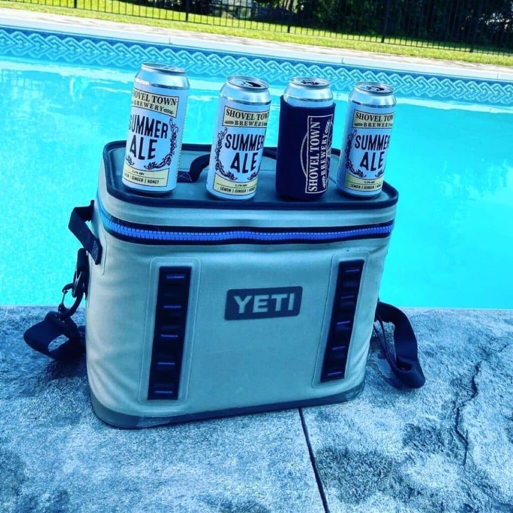 We hope your weekend goes swimmingly 🏊♂️ ☀️ Stay cool, poolside with your favor