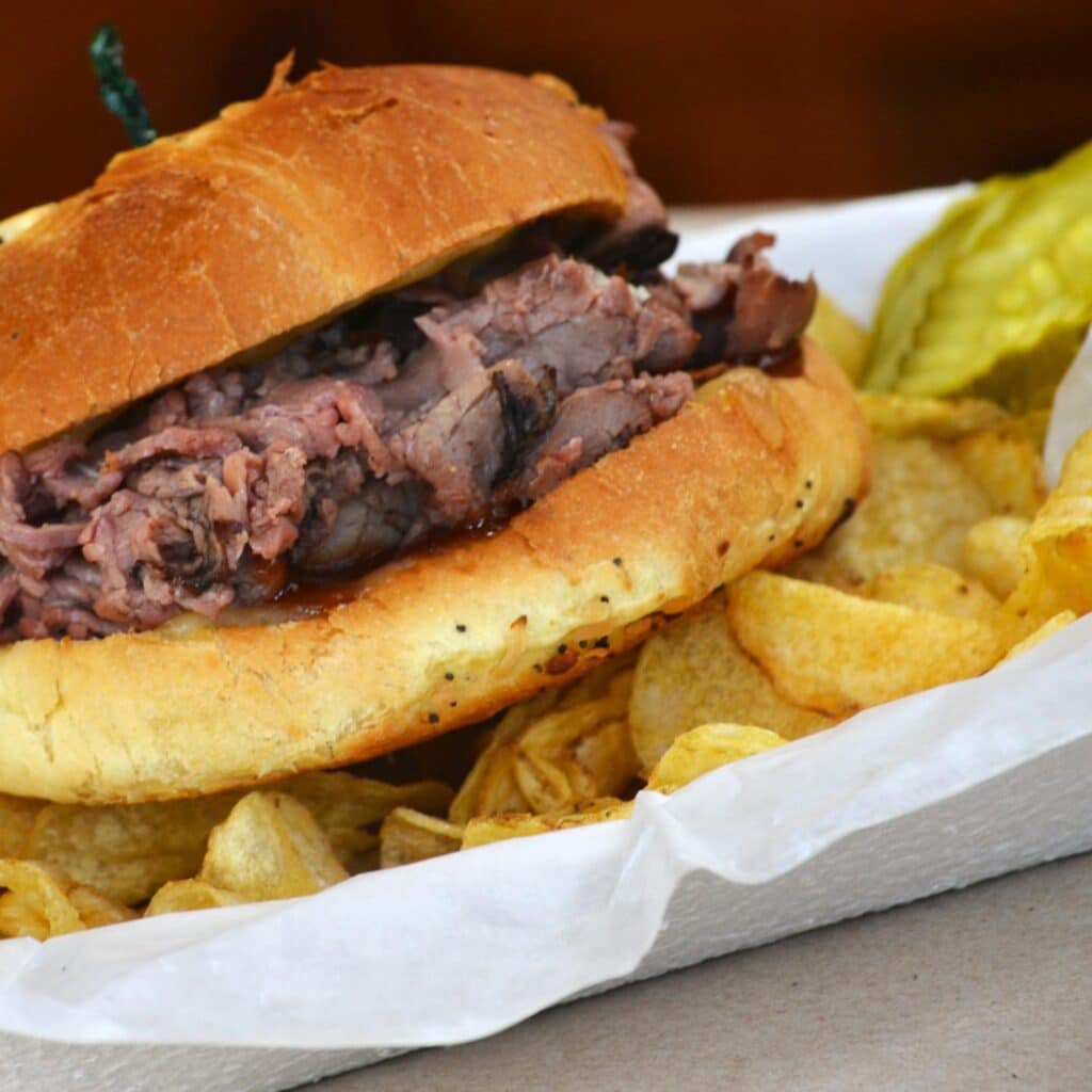 Our North Shore Roast Beef Sandwich π₯ͺπ and Musical Bingo β weβve got both! Weβre